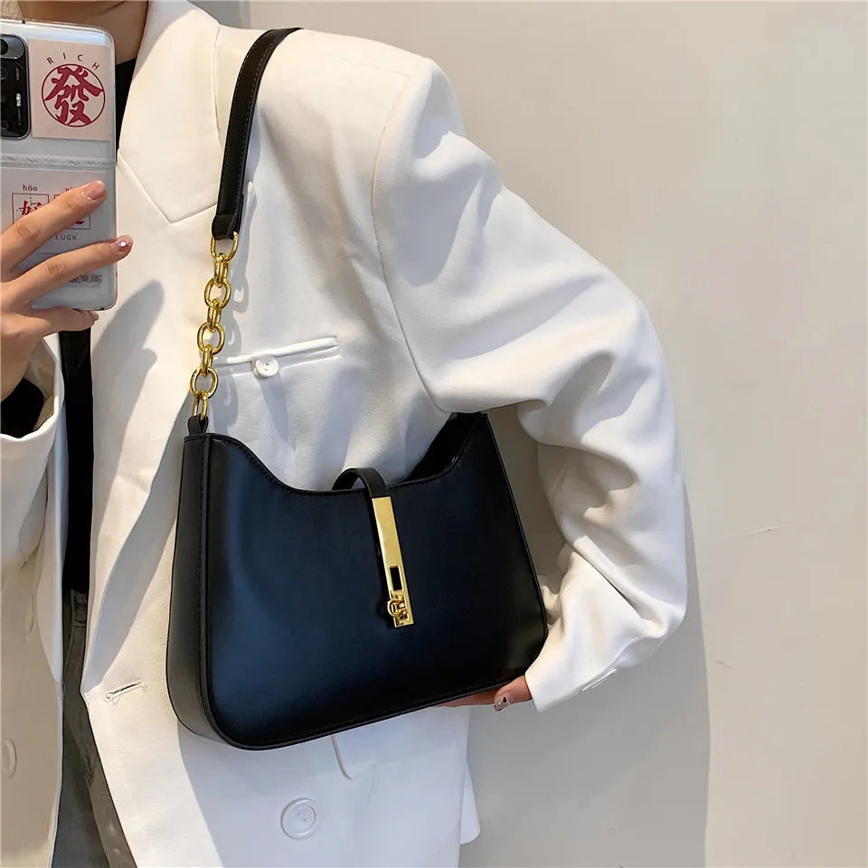 Shoulder Baguette Marta Bag