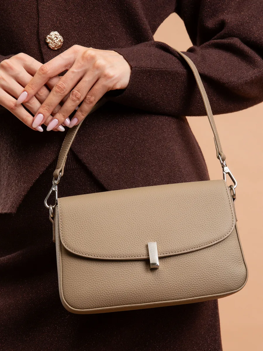 Crossbody Classic Small Genuine Leather Oslo Bag