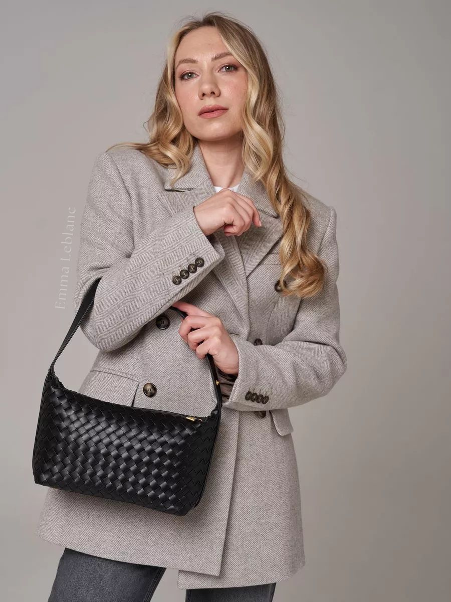 Baguette Woven Ariel Bag