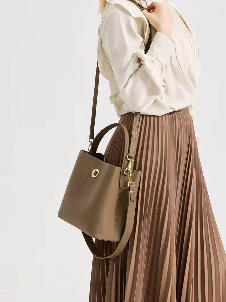 Bucket Genuine Leather Orlando Bag